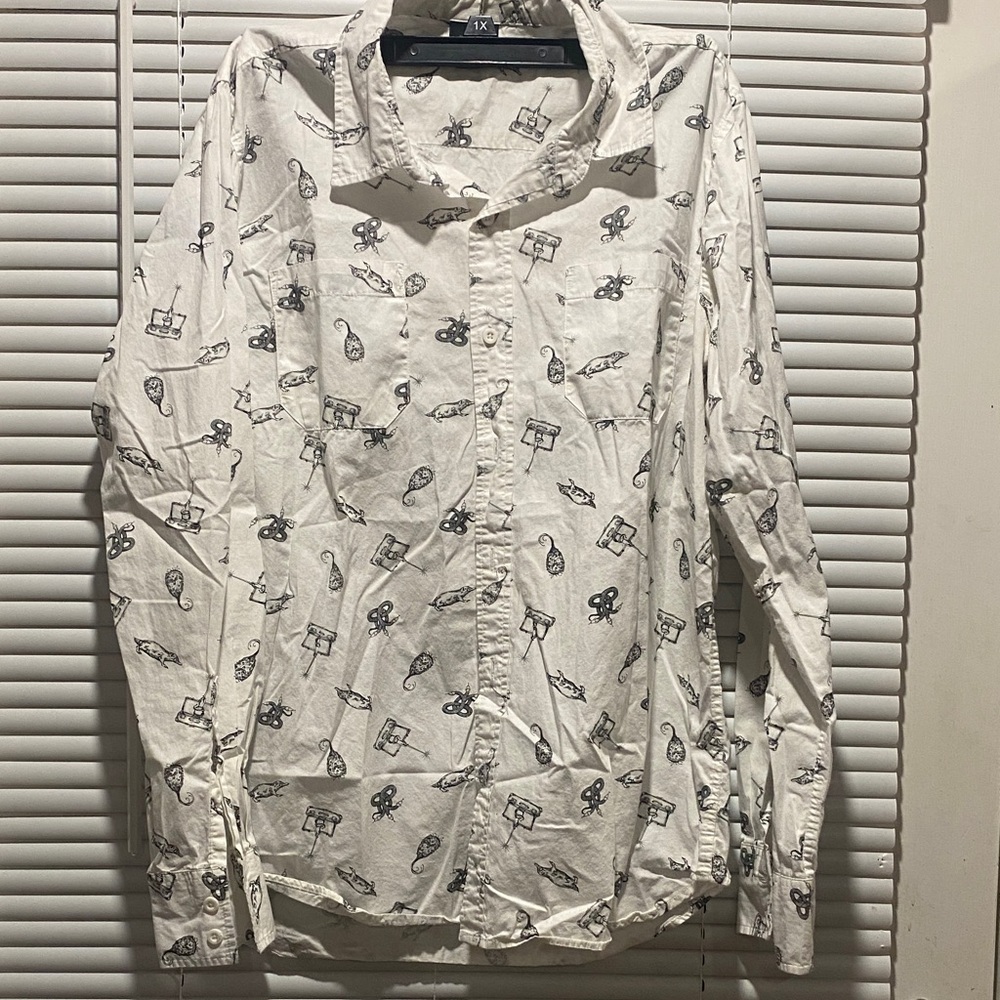 Harry Potter Fantastic Beasts Hot Topic Button Up Shirt Office Fandom Geek